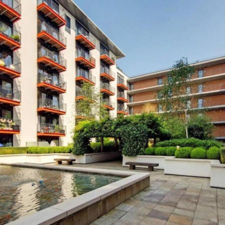 Your Riverside Home 2 With Private Balcony Londres Exterior foto
